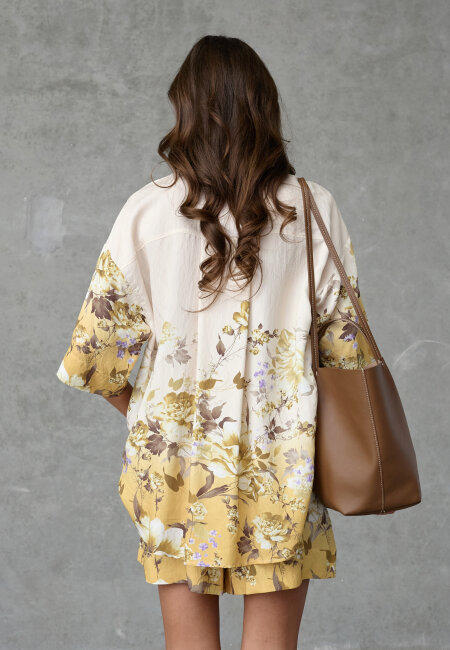 love & divine - love971-16