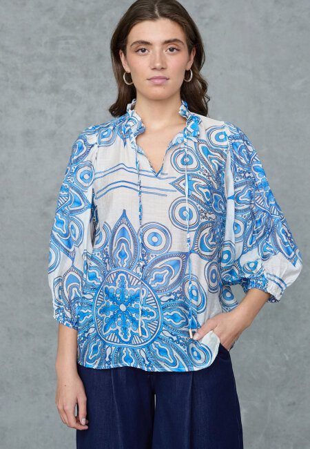 love & divine - love1578