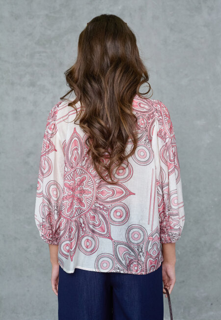 love & divine - love1578