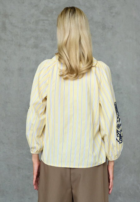 love & divine - love1597