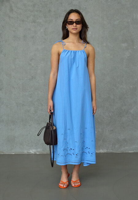 love & divine - love1583