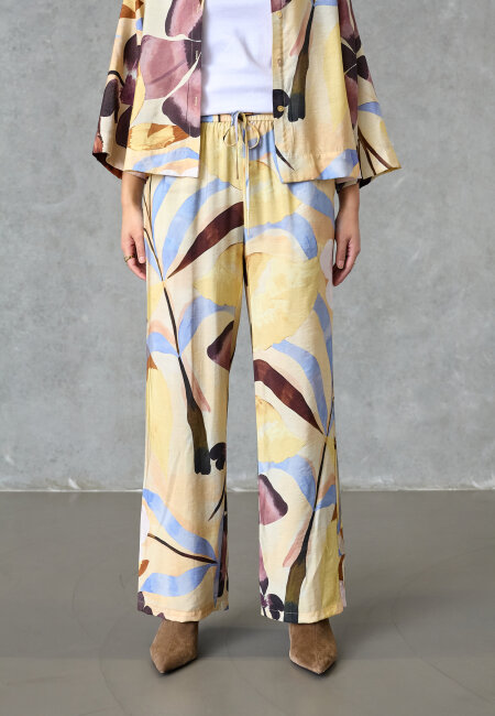 love & divine - love207-45