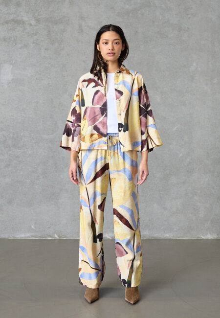 love & divine - love1569